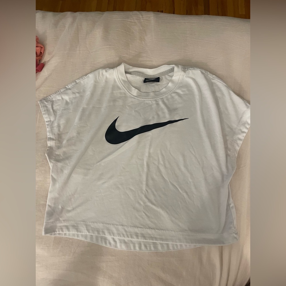 Set of 7! - Nike Women’s Work Out Tops